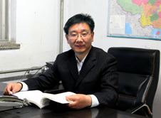 后勤发展总公司党总支书记    孙西超