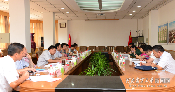 座谈会现场 座谈会现场