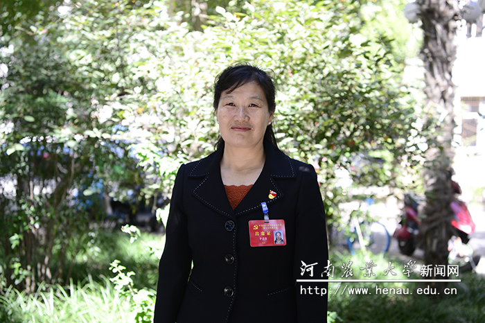 李喜芬 李喜芬