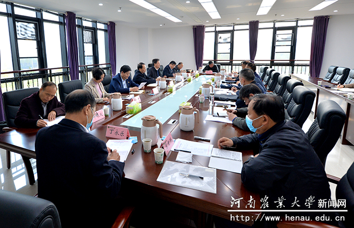 座谈会现场 座谈会现场