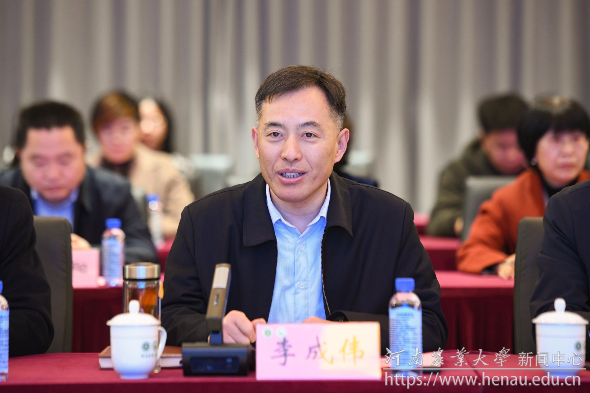 校党委书记李成伟致辞.jpg