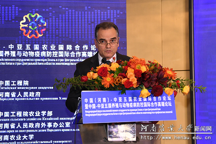 土库曼斯坦驻华大使巴拉哈特·杜尔德耶夫致辞 土库曼斯坦驻华大使巴拉哈特·杜尔德耶夫致辞
