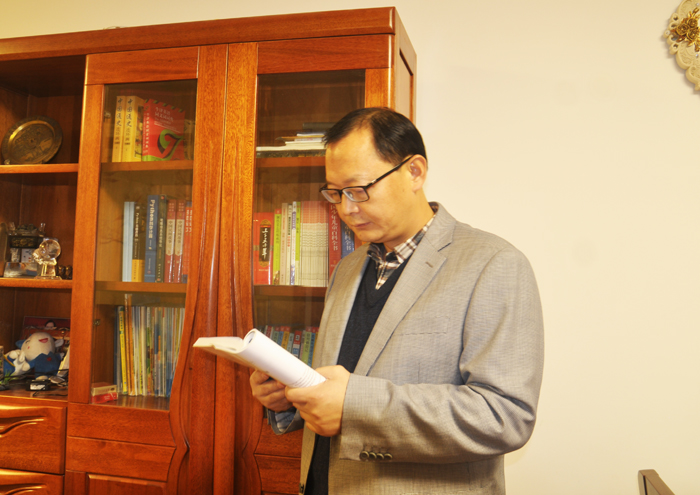 资源与环境学院教师 陈伟强 资源与环境学院教师 陈伟强