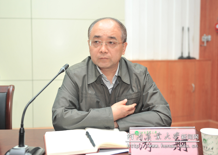 校纪委书记游舸传达上级文件精神 校纪委书记游舸传达上级文件精神