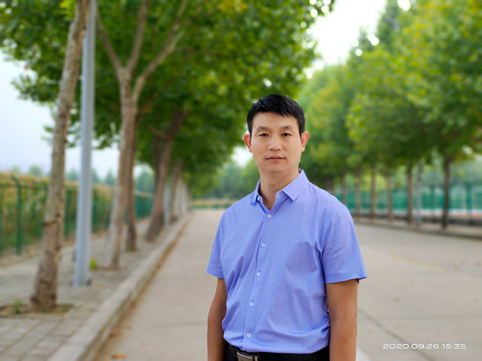 许昌校区党委书记 李建群 许昌校区党委书记 李建群