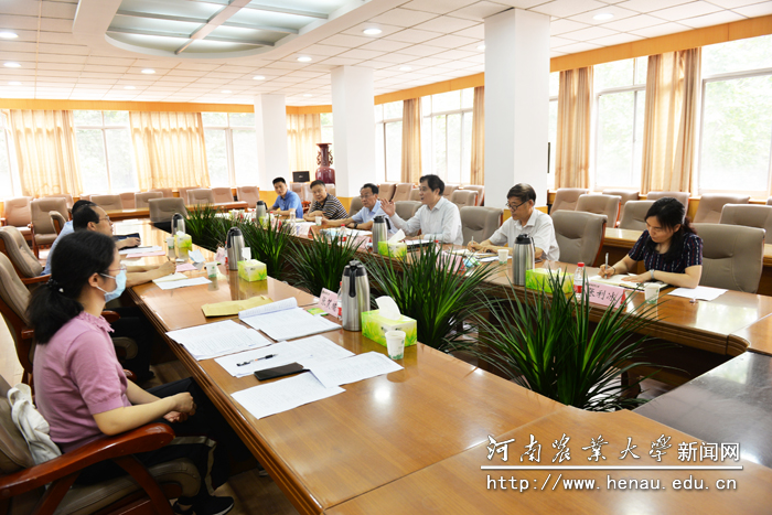 座谈会现场 座谈会现场