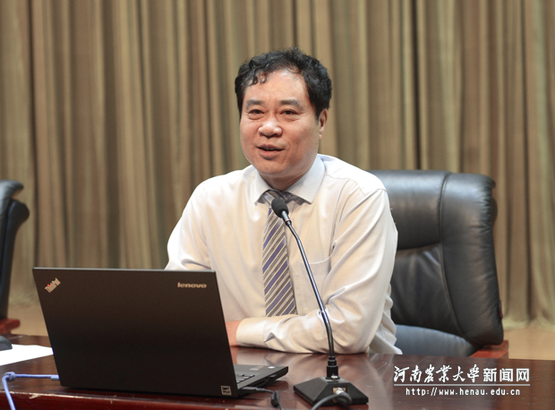 校长、中国工程院院士张改平出席2017级研究生开学典礼 校长、中国工程院院士张改平出席2017级研究生开学典礼