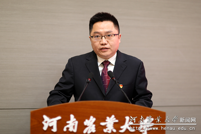 学校教育发展基金会理事长张朝阳讲话 学校教育发展基金会理事长张朝阳讲话