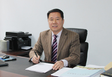 图书馆馆长 黄学新 图书馆馆长 黄学新