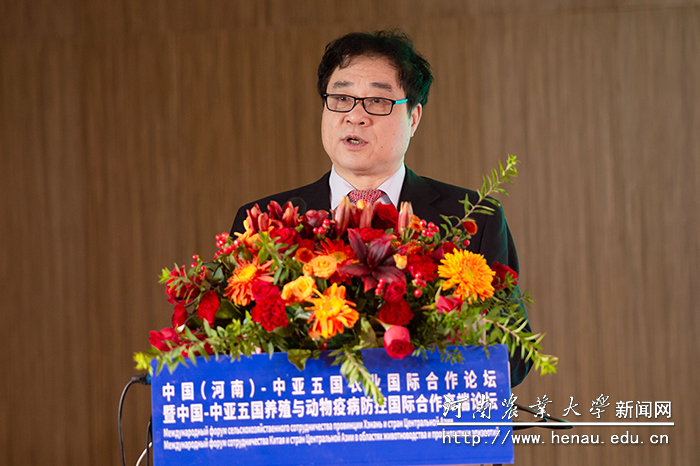 校长、中国工程院院士张改平讲话