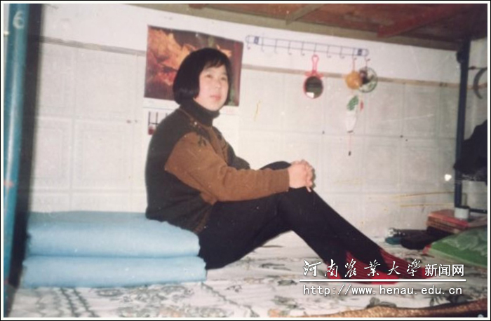 1995年，大学宿舍照片