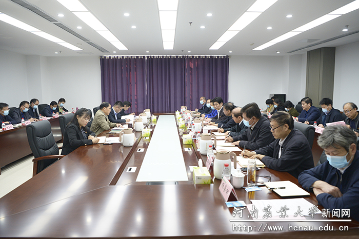 座谈会现场 座谈会现场