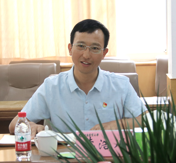 农学院作物生物技术系教工党支部书记、校级优秀共产党员 李浩川 农学院作物生物技术系教工党支部书记、校级优秀共产党员 李浩川