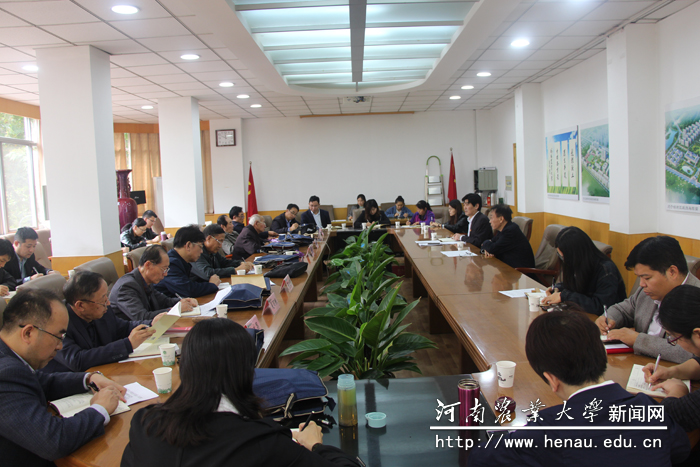 校党委特邀党建组织员基层党建工作座谈会 校党委特邀党建组织员基层党建工作座谈会