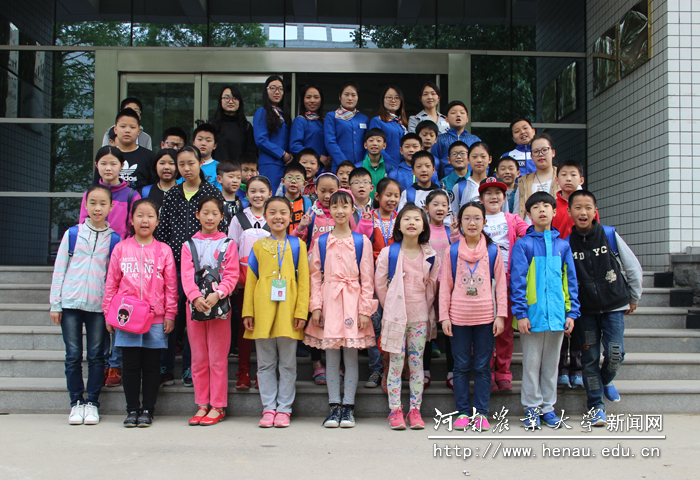 积极承担中小学生科普教育任务 积极承担中小学生科普教育任务