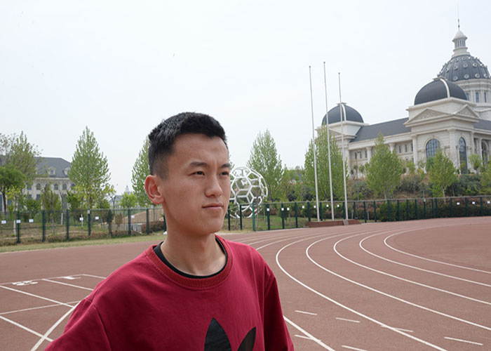 18级国际教育学院杨淏天