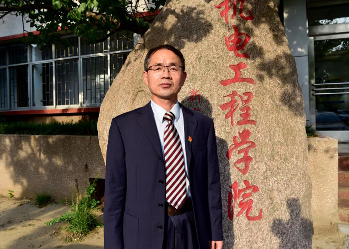 机电工程学院党委书记 李世欣 机电工程学院党委书记 李世欣