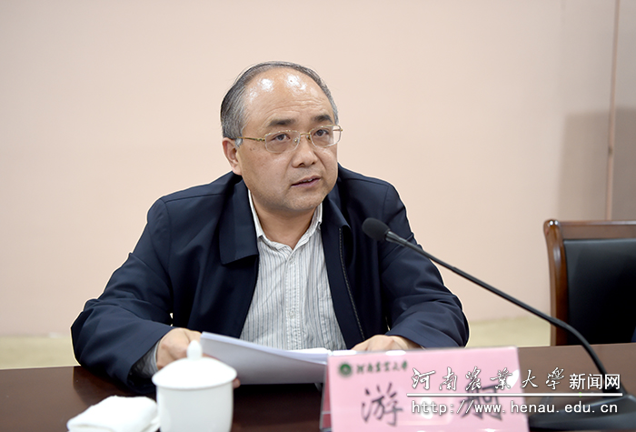校纪委书记游舸传达上级有关从严治党会议精神 校纪委书记游舸传达上级有关从严治党会议精神