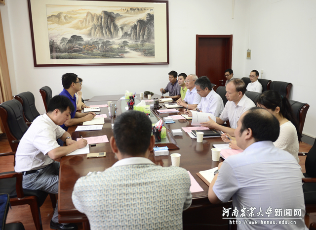 省教育厅督察组来校督查教育扶贫攻坚工作 省教育厅督察组来校督查教育扶贫攻坚工作