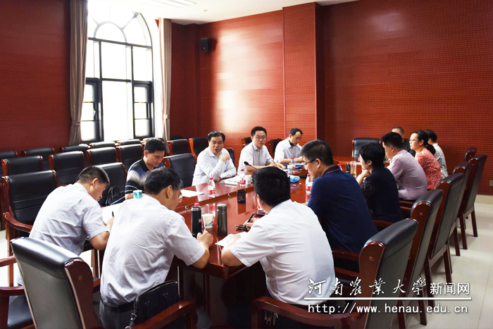 座谈会现场 座谈会现场