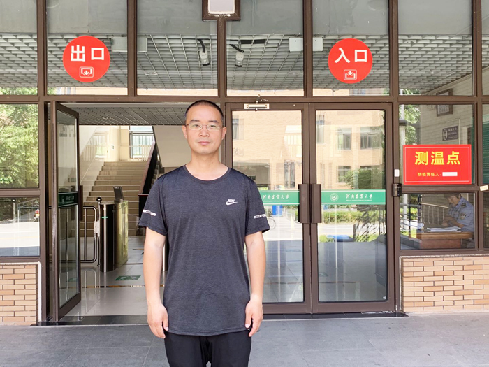 24万㎡巨量建筑的“小总管”——刘明阳 24万㎡巨量建筑的“小总管”——刘明阳